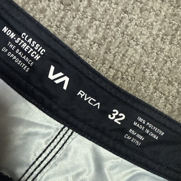 RVCA Board Shorts Green Drawstring Men’s Size 32 - Picture 8 of 10